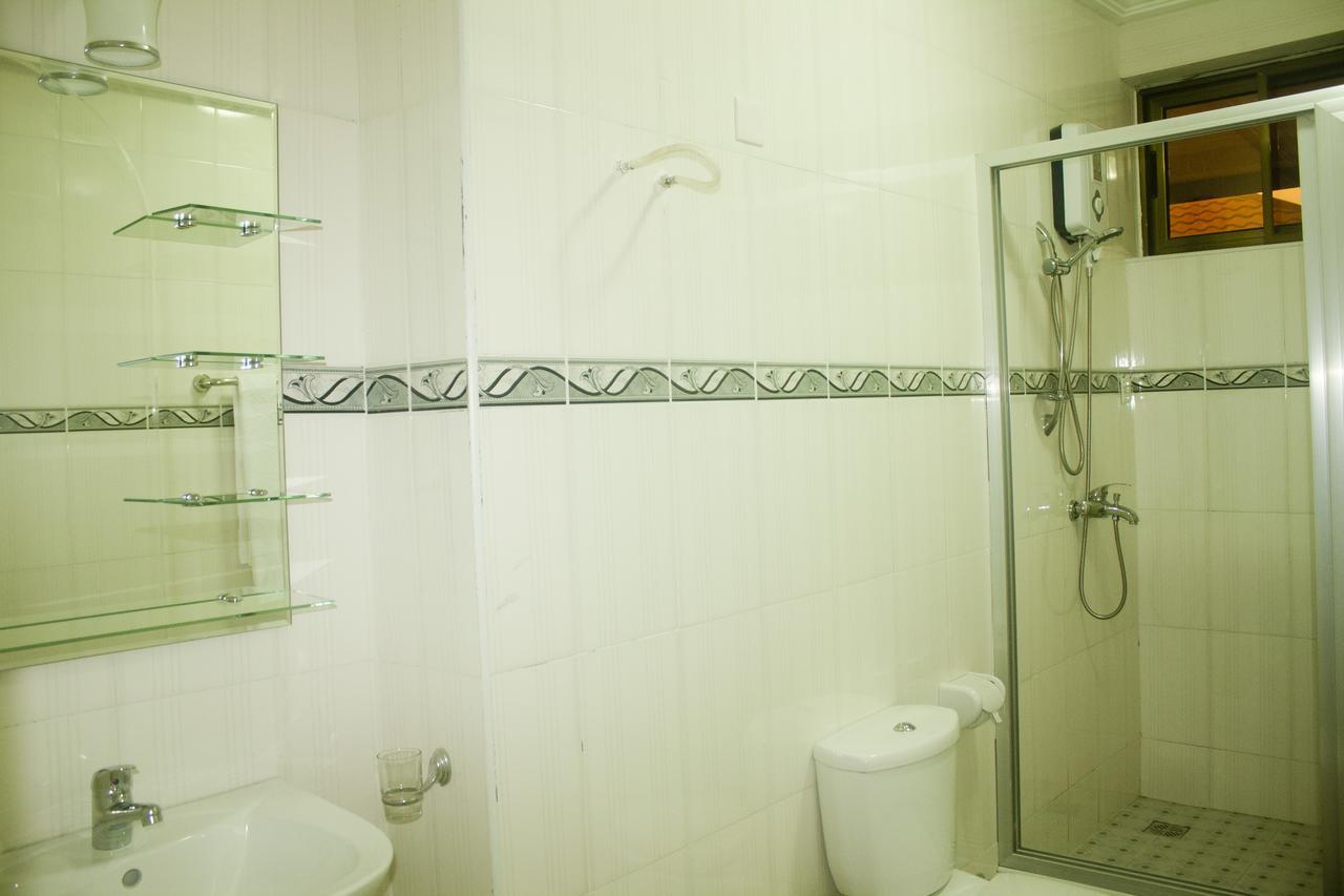 Consir Executive Lodge Accra Kültér fotó