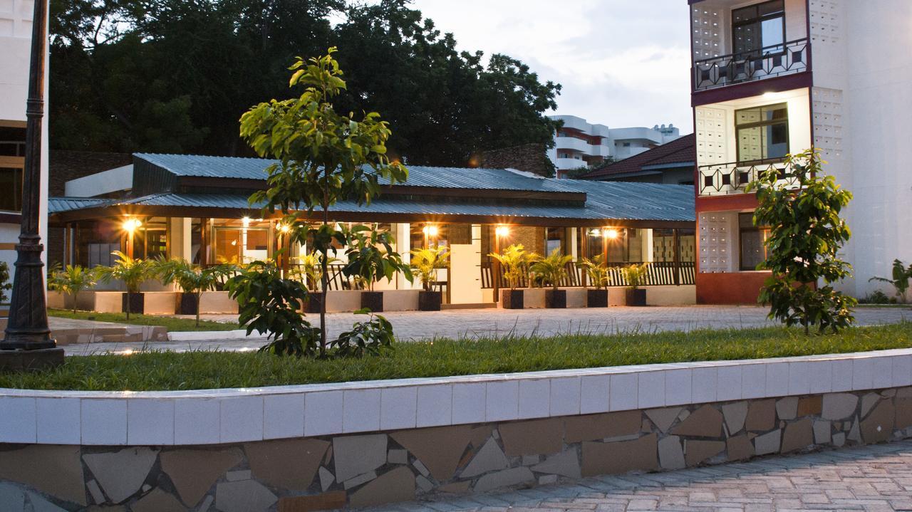 Consir Executive Lodge Accra Kültér fotó