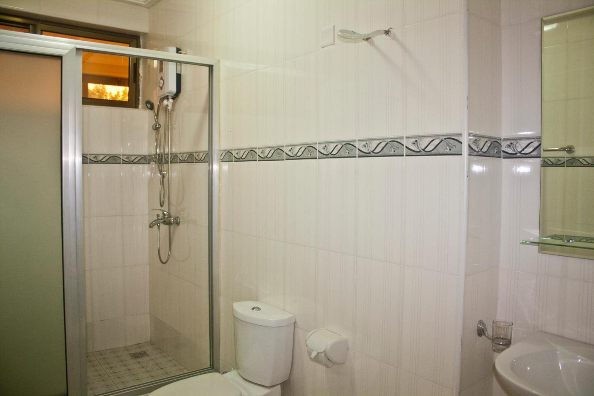 Consir Executive Lodge Accra Kültér fotó